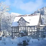 ゲストハウス Am Kurmittelhaus バート・グランド