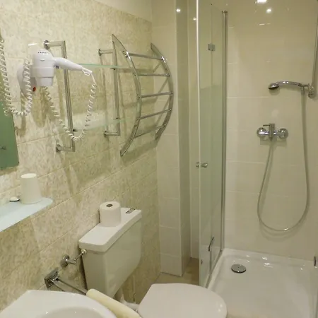 Am Kurmittelhaus Konukevi 2*