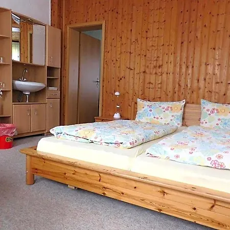Am Kurmittelhaus Vendégház 2*