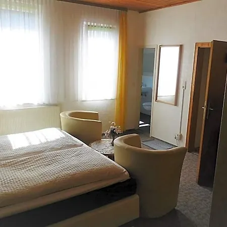 Am Kurmittelhaus Vendégház